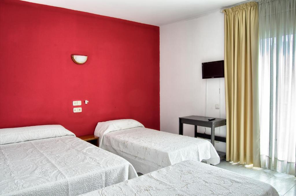 Hostal Bonavista Blanes Room photo